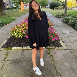 Meet your Posher, Ava